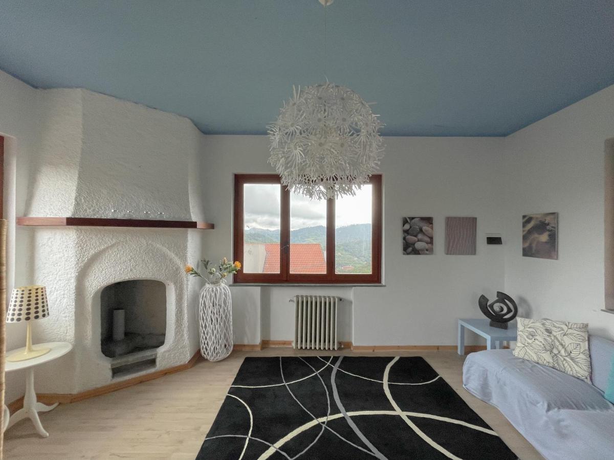 Villa Rosa Giustenice Eksteriør billede